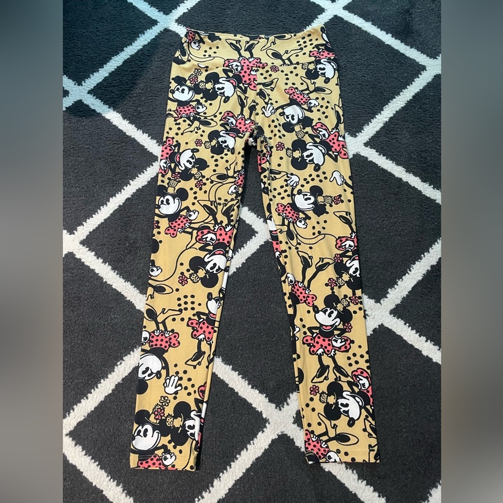 ‘LulaRoe’ Disney’s Minnie Mouse Leggings